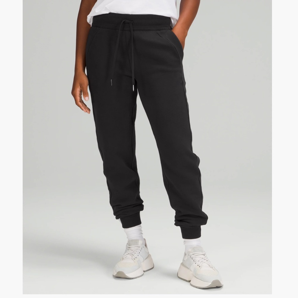 Lululemon Scuba High Rise Jogger Sz 12